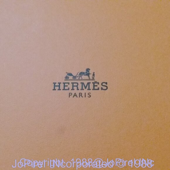HERMES  Empty Box 18.75” x 8” x 3.25” - Picture 2 of 13